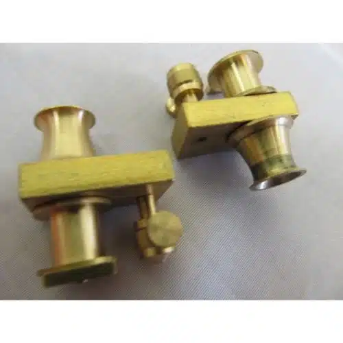 Billing Boats Winch l/r (1)