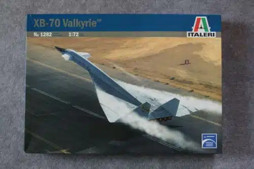 Italer1 1282 XB 70 Valkyrie