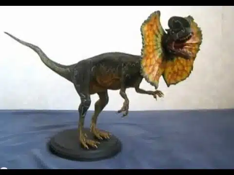 JURASSIC PARK 05-3200 DILOPHOSAUR SPITTER