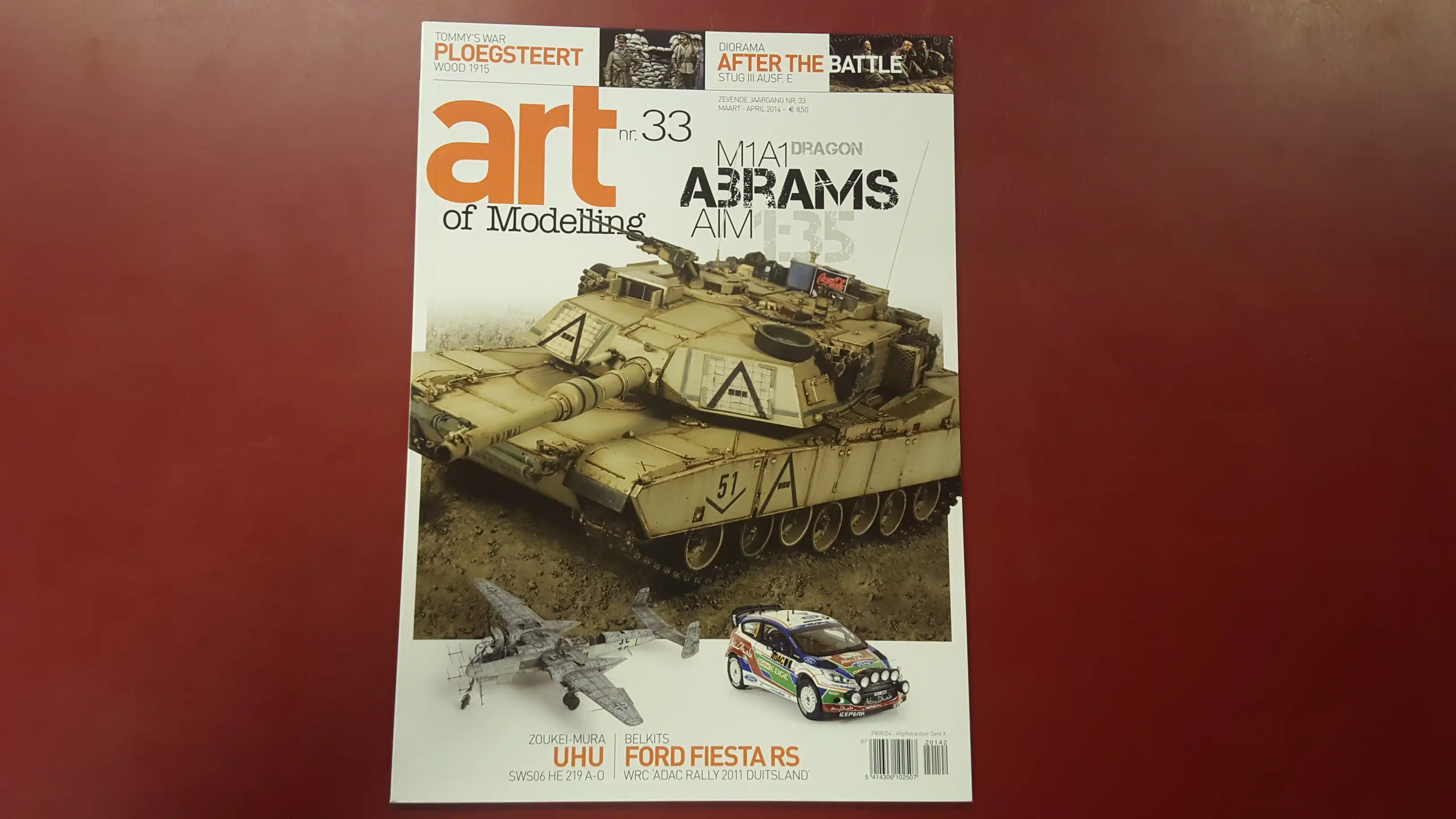 Model Art NR.33