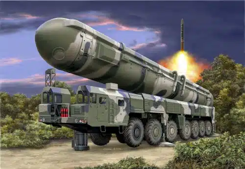 Revell 03303 Topol SS-25 Sickle