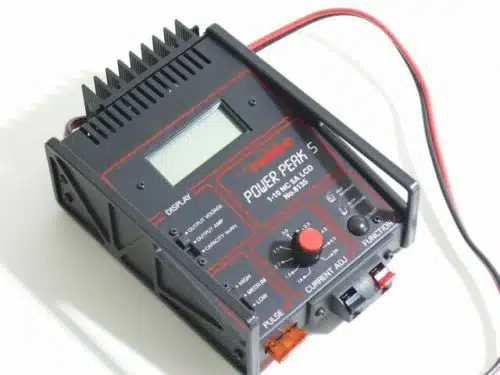 Robbe8135 power peak 5 1-10 nc 5a lcd gebruikt