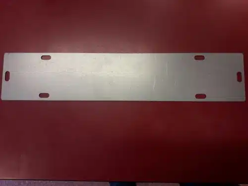 Stalen rijplaat 330x67x1mm
