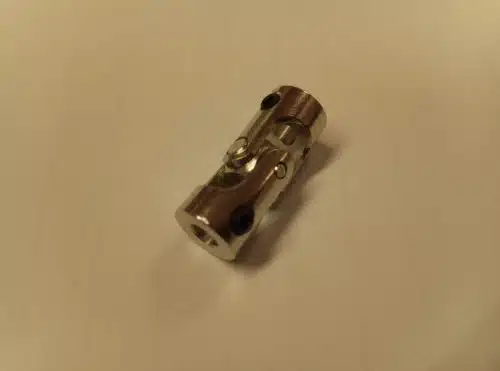Thicon kardan/kruiskoppeling 4/4 mm 23 mm lang