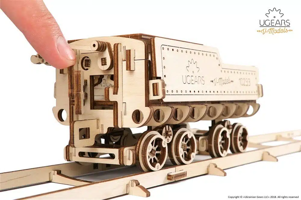 Ugears Express Stoom Locomotief VM-03