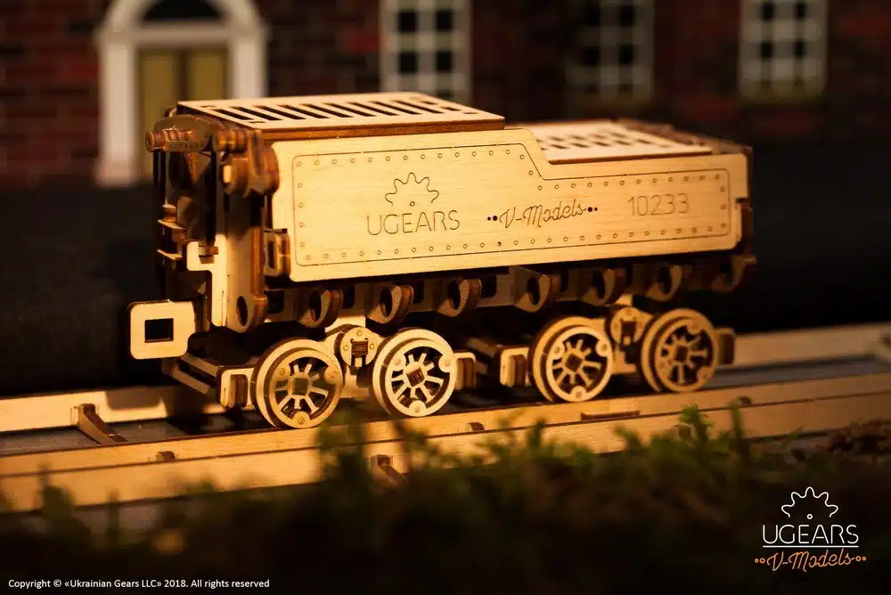 Ugears Express Stoom Locomotief VM-03