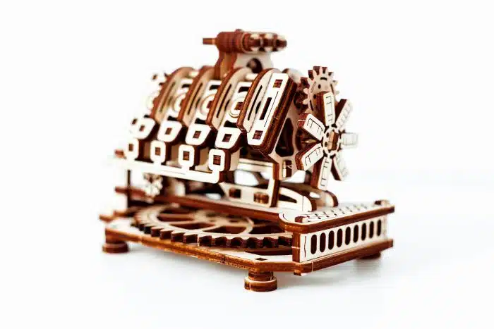 Wooden .city 316 V8 Engine