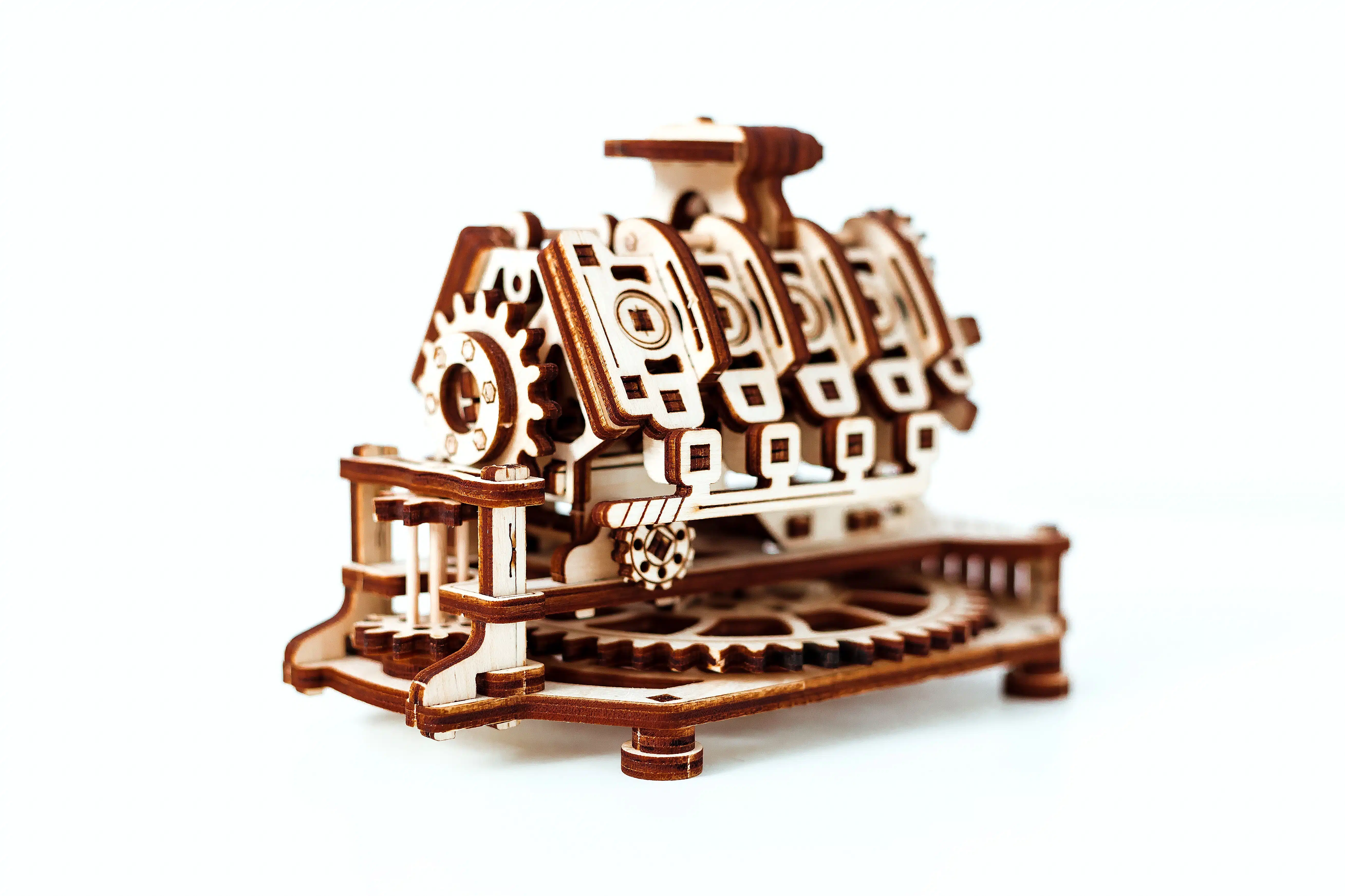 Wooden .city 316 V8 Engine