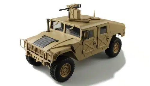 Amewi 22418 4 x 4 Amerikaanse Militaire vrachtwagen woestijnzand