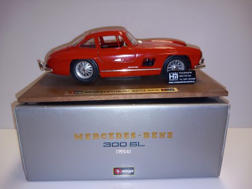 BURAGO Mercedes Benz 300sl 1954 rood code 3513