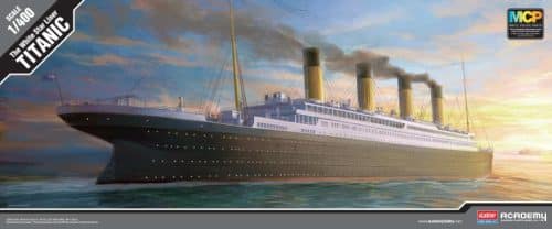 Academy 14215 TITANIC MCP