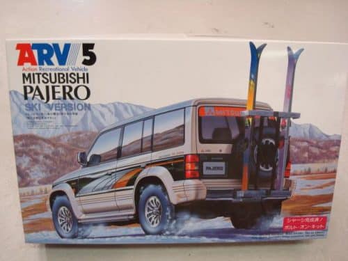 fujimi 16005 ARV5 Mitsubishi Pajero Ski Version