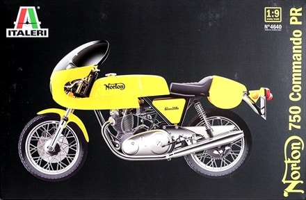 Italeri 4640 NORTON COMMANDO 750 cc