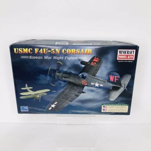 Minicraft 11653 F4U - 5 Corsair VMF 214