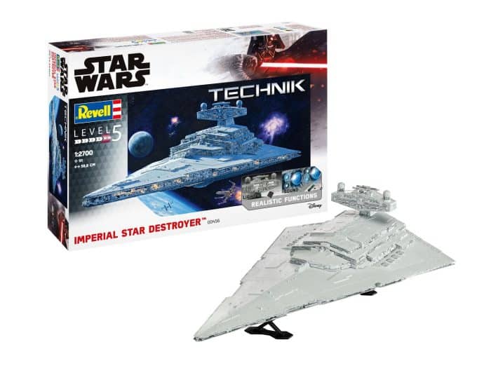 Revell 00456 imperial star destroyer met licht en geluid