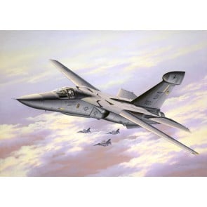 Revell 64974 EF-111A Raven incl lijm verf kwastje