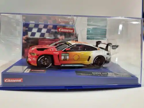 Carrera 20032076 digital 132 BMW M4 GT3 Schubert Motorsport No31 DTM 2024