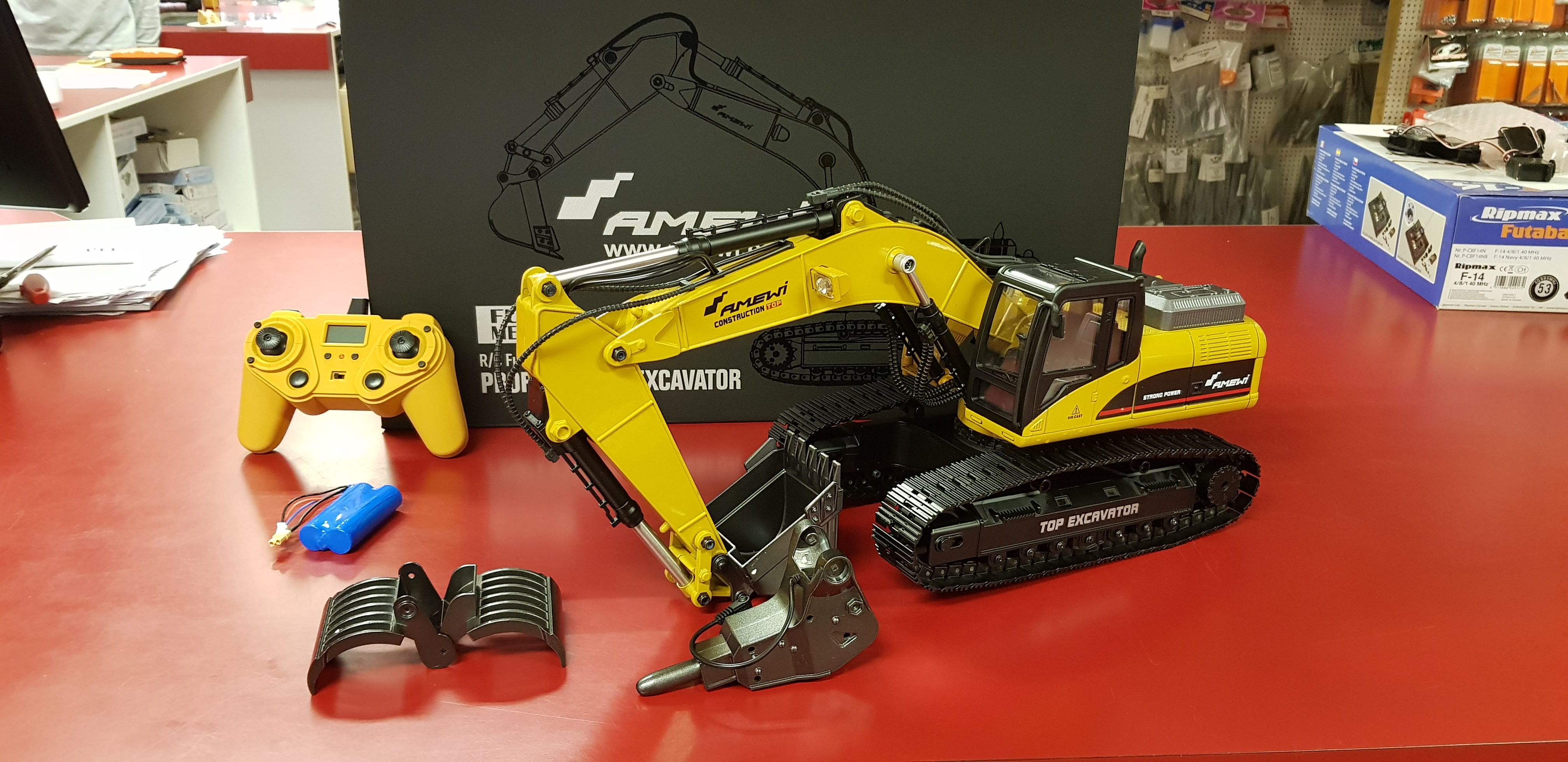 Elektrische Graafmachine 1:14 RTR