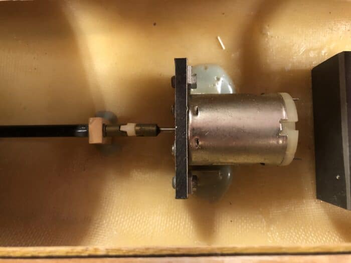 Gebruikt bismark model met motor en gfk romp, ca 90 cm lang