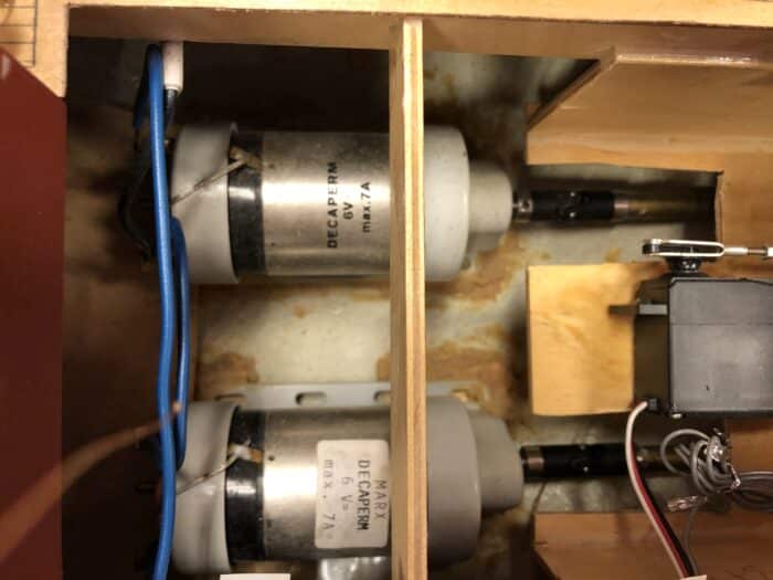 gebruikt Krick 27024 resolve met motoren, stuurservo, ontvanger en bec