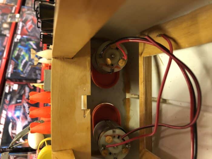 Gebruikt Robbe 1181 schütze M1094 met 2 motoren