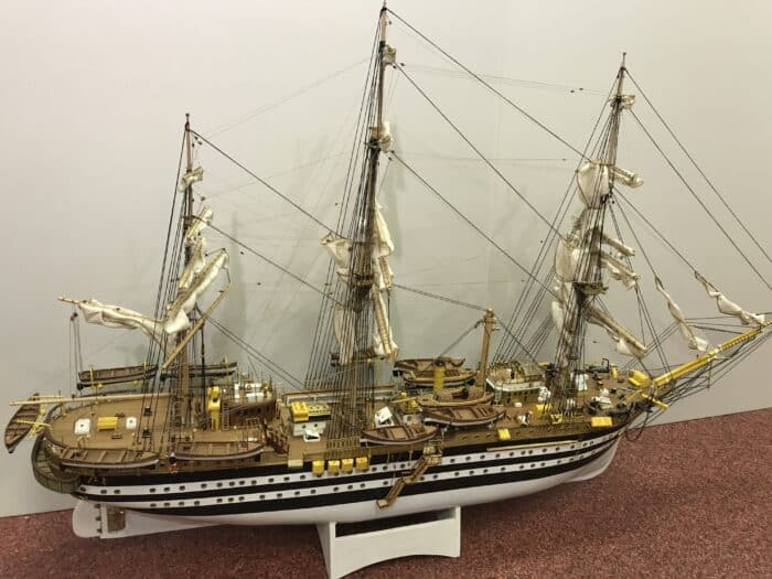 mantua 741 Amerigo Vespucci- scala 1/84 netjes gebouwd