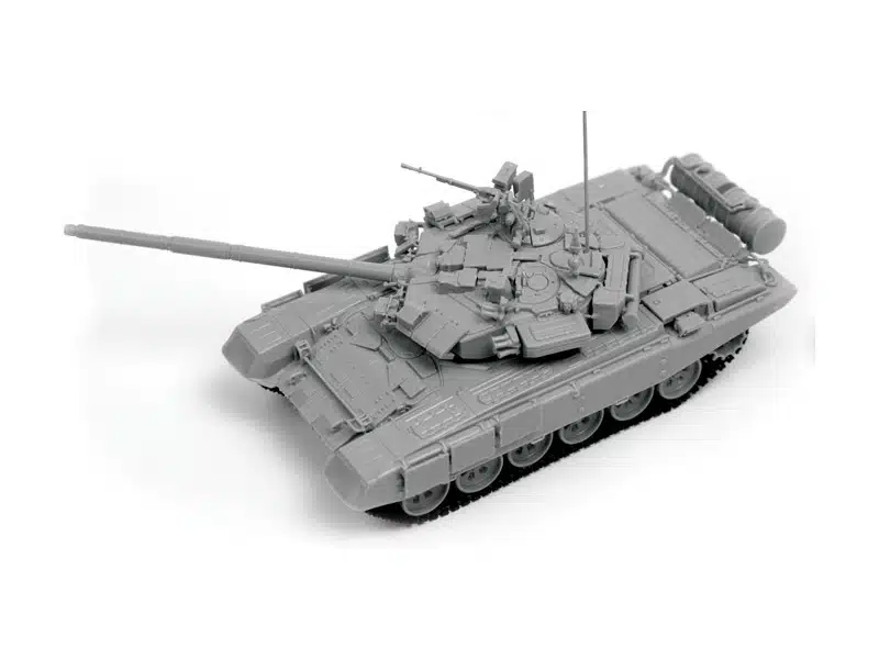 Zvezda 5020 Russian Main Battle Tank T-90