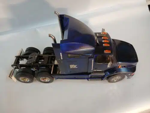 Gebouwd Tamiya Ford Aeromax met doos