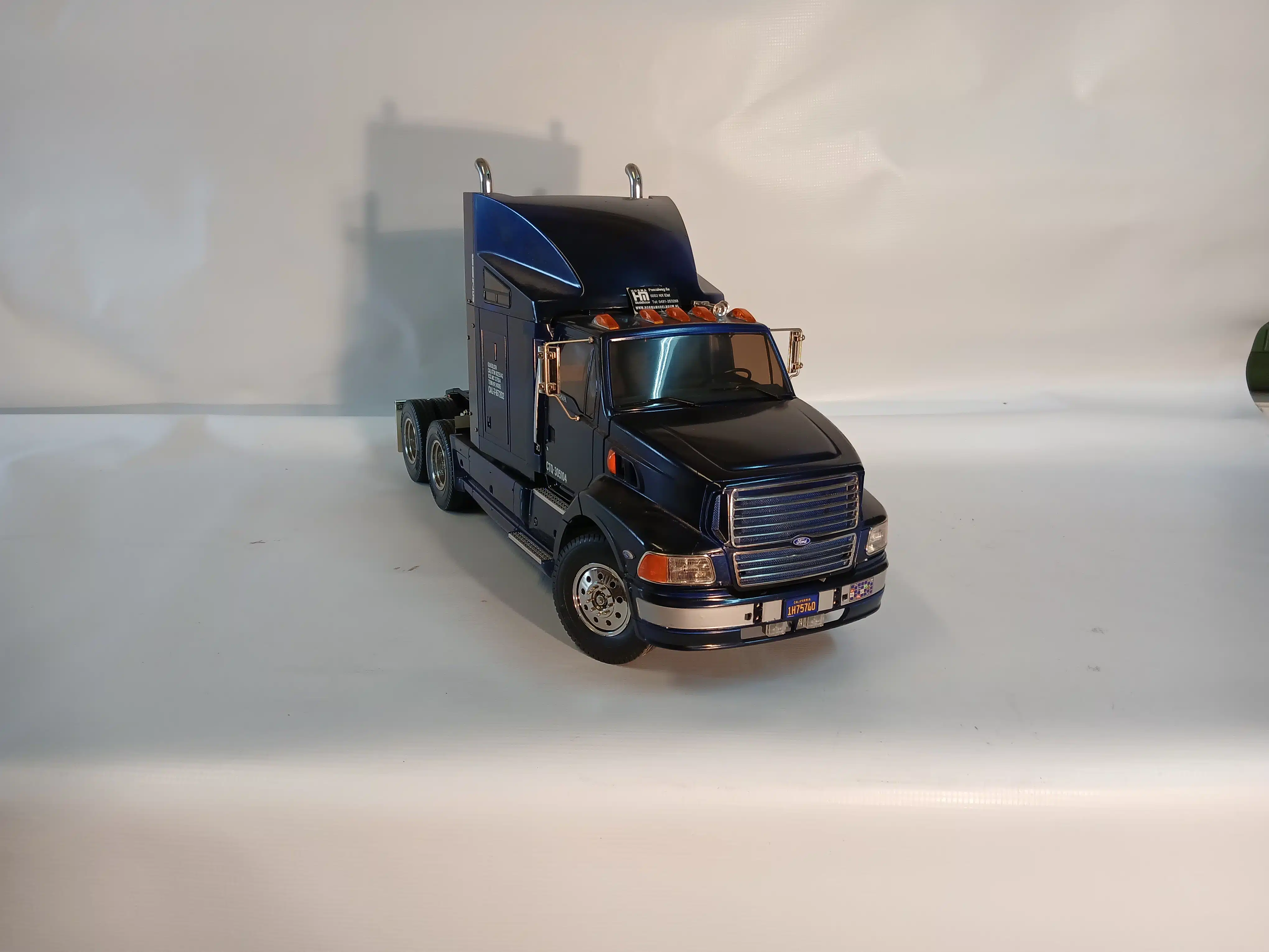 Gebouwd Tamiya Ford Aeromax met doos