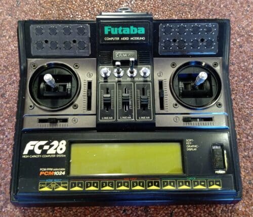 Gebruikt Robbe FC 28 40Mhz Met 3 Linears