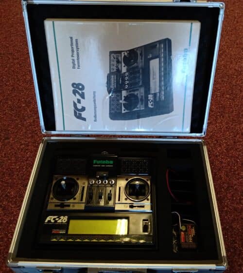 Gebruikt Robbe FC 28 40Mhz Met 3 Linears