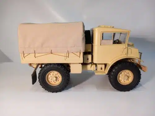 Gebruikte LEF CHEVROLET leger truck 4 x 4