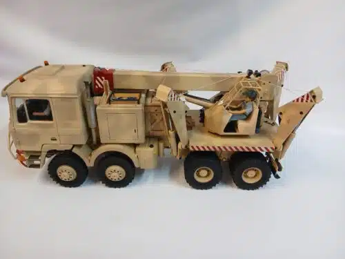 Gebruikte LEF M.A.N. leger kraan truck