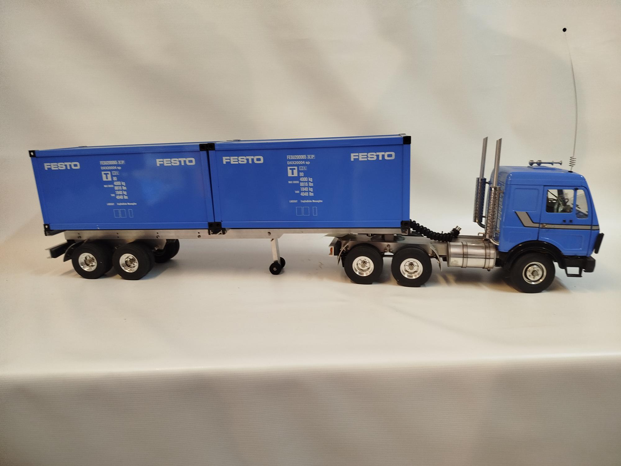 Gebruikte wedico Truck + aanhanger FESTO
