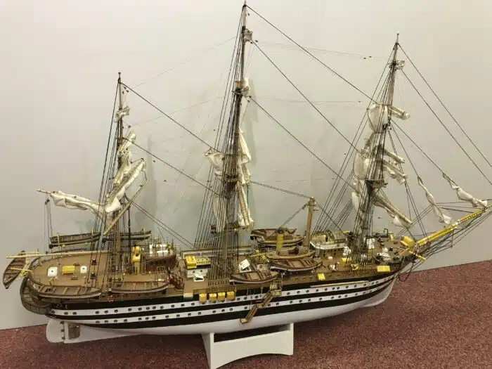 mantua 741 Amerigo Vespucci- scala 1/84 netjes gebouwd