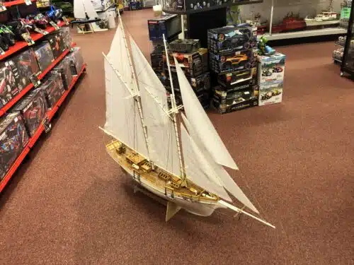 nieuw, vaarklaar Robbe 1140 valdivia met motor, regelaar, stuurservo, winch, boekjes en extra onderdelen