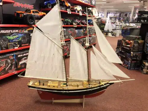 nieuw, vaarklaar Robbe 1140 valdivia met motor, stuurservo, winch, bouwtekening en robbe F14 zender