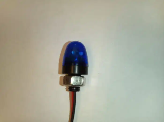 Pistenking Zwaailicht 4-12V Blauw Bol schroefdraad P/S