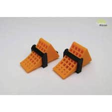 Thicon Models 50094 1:14 Hemmschuhe leuchtorange mit Halter schwarz 2 stuck