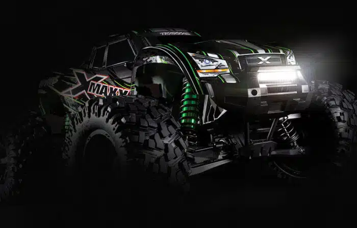 traxxas 7885 led light kit complete (includes 6590 high voltage power amplifier) Xmaxx