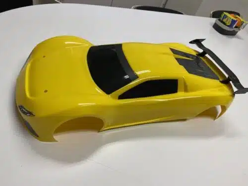 Traxxas x0-1 body geel nieuw
