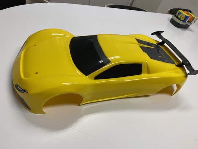 Traxxas x0-1 body geel nieuw
