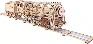 Ugears Locomotief met tender