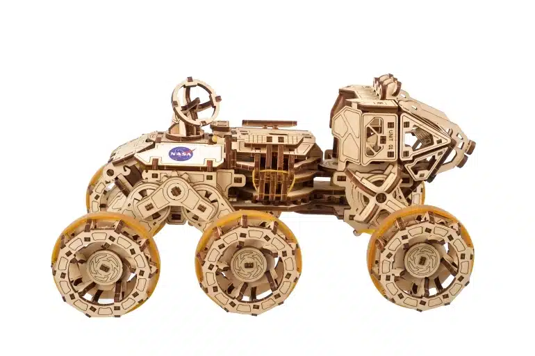 Ugears Manned mars rover