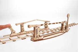 Ugears Spoorwegovergang + 4m rails