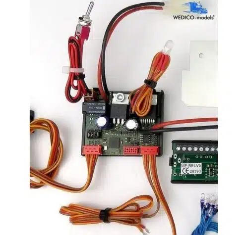 Wedico 2288 Elektrische Anlage ''MFL'' mit Regler 12V für Zugmaschinen WEDICO-models