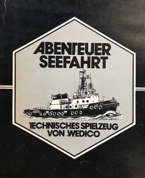 Wedico 3570 BERLIN (RC-Funktionsmodell AUTOFAHRE) Heeft twee scheurtjes in de hoeken van de romp verder helemaal nieuw in doos