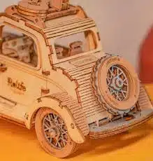 Robotime TG504 Vintage Car