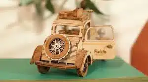 Robotime TG504 Vintage Car