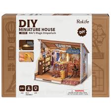 Robotime DG155 Kiki's Magic Emporium